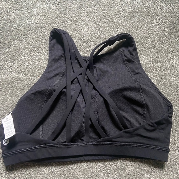 Lululemon black sports bra - Picture 2 of 3
